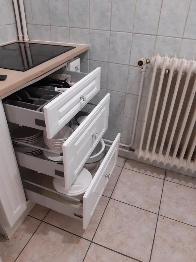 Appartement Aad1 Clamart 200 M Du Tramway T6 St Pave Blc Avec Cuisine Separee Exterior photo