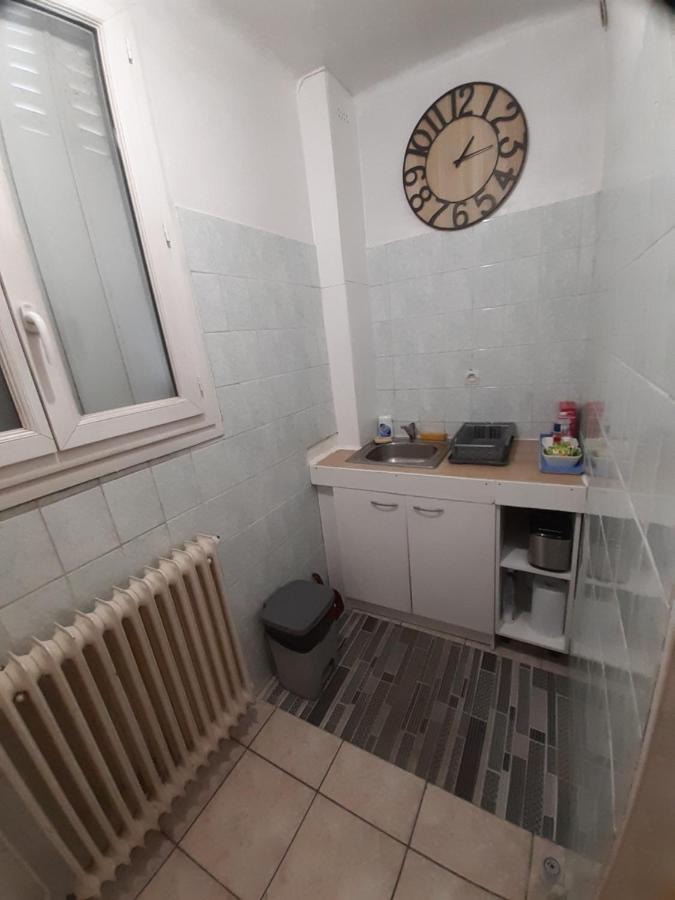 Appartement Aad1 Clamart 200 M Du Tramway T6 St Pave Blc Avec Cuisine Separee Exterior photo