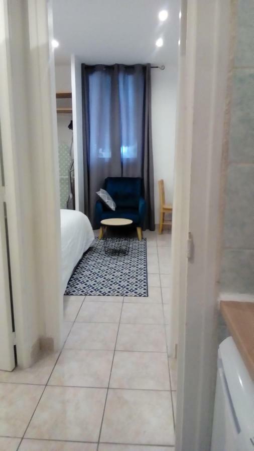 Appartement Aad1 Clamart 200 M Du Tramway T6 St Pave Blc Avec Cuisine Separee Exterior photo